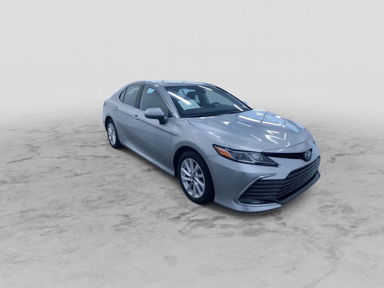 2024 Toyota Camry LE 3