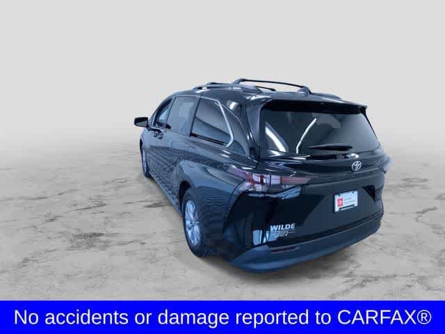 Thumbnail: 2026 Toyota Sienna - 7