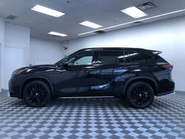 Thumbnail: 2025 Toyota Highlander - 11