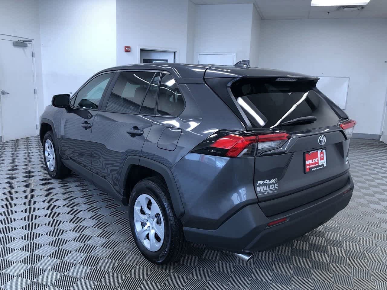 2024 Toyota RAV4 LE 12
