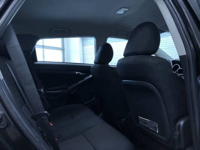 Thumbnail: 2013 Toyota Matrix - 20