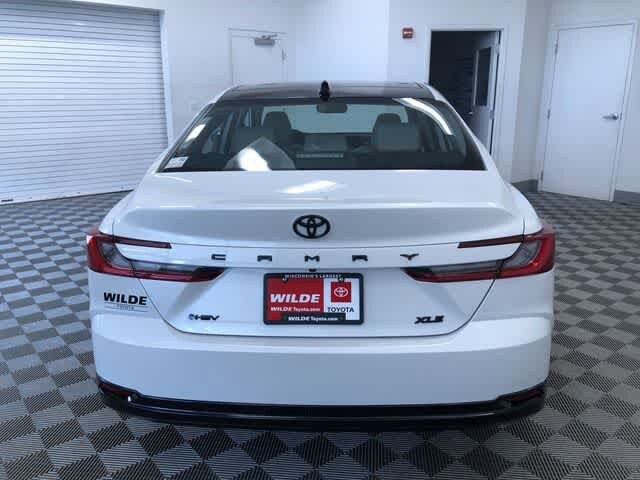 Thumbnail: 2025 Toyota Camry - 13