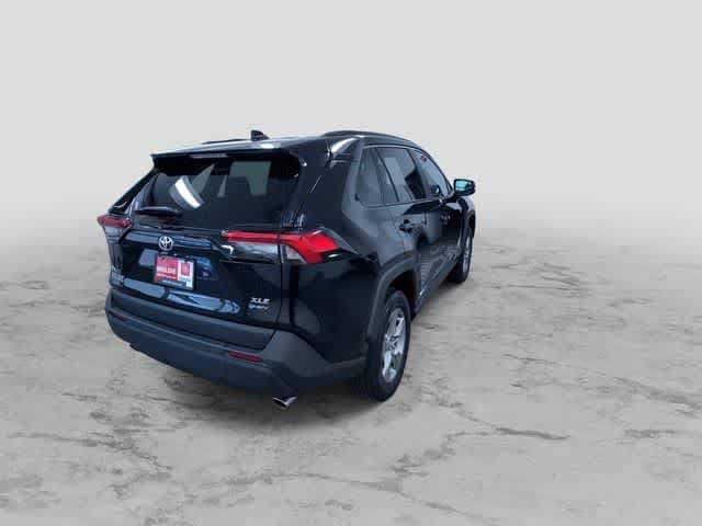 Thumbnail: 2025 Toyota RAV4 - 9