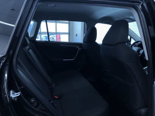 Thumbnail: 2025 Toyota RAV4 - 21