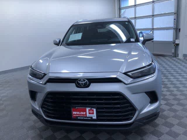 Thumbnail: 2025 Toyota Grand Highlander - 16