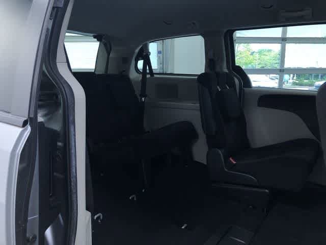 Thumbnail: 2014 Dodge Grand Caravan - 21