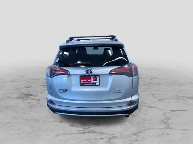 Thumbnail: 2016 Toyota RAV4 - 9