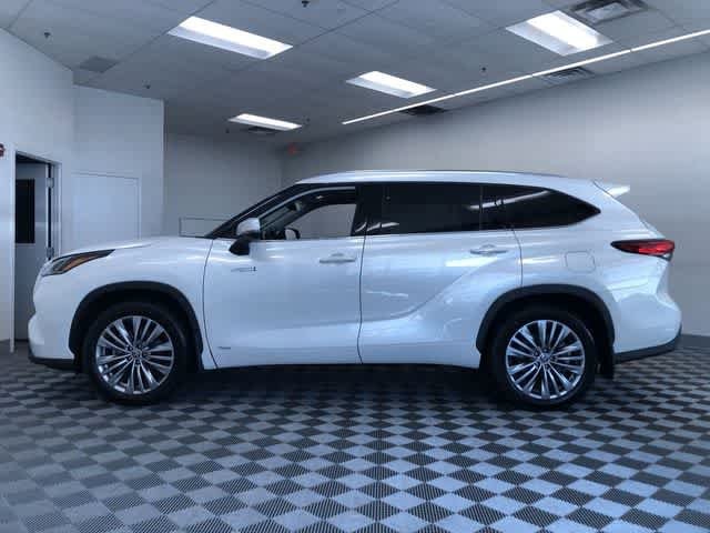 Thumbnail: 2021 Toyota Highlander - 13