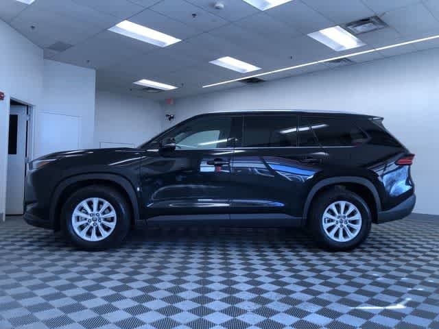 Thumbnail: 2025 Toyota Grand Highlander - 14