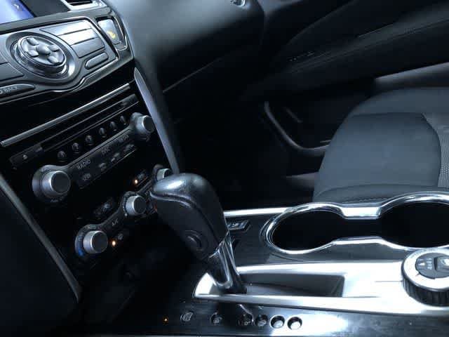 Thumbnail: 2017 Nissan Pathfinder - 29