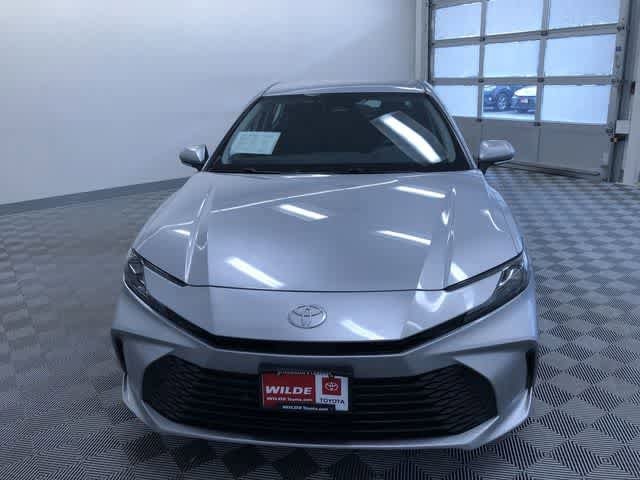 Thumbnail: 2025 Toyota Camry - 15