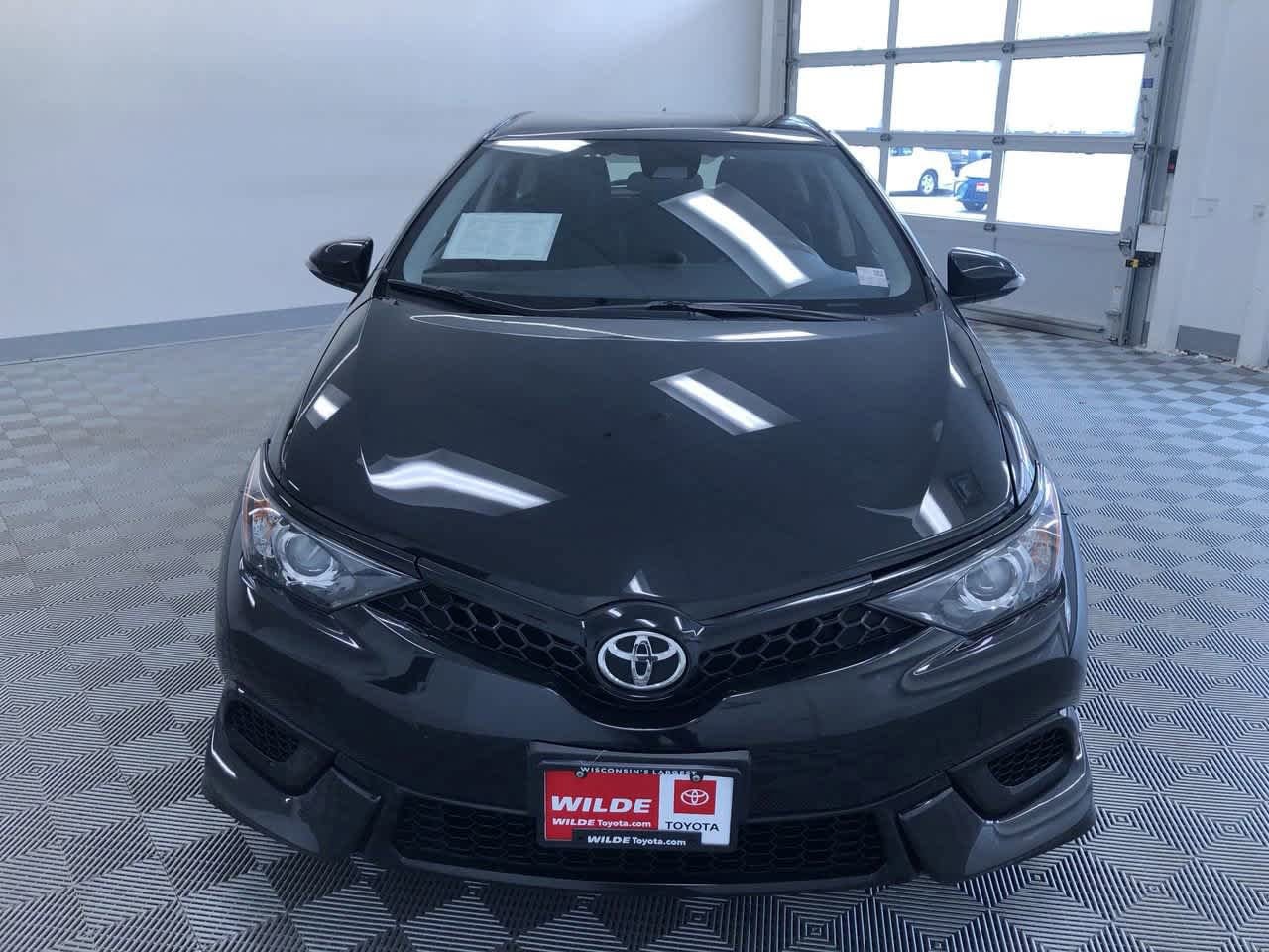 Thumbnail: 2017 Toyota Corolla iM - 14
