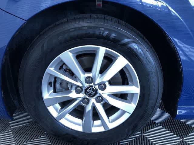 Thumbnail: 2025 Toyota Camry - 17