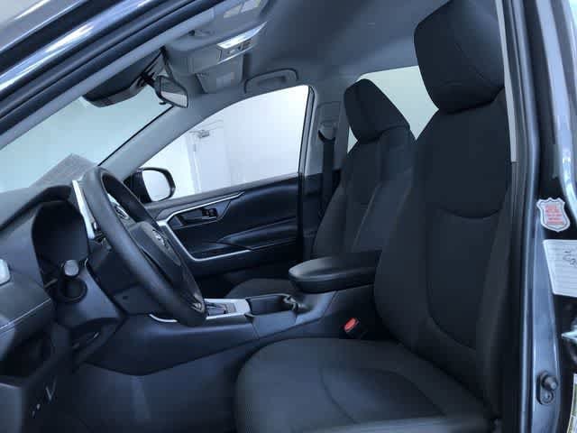 Thumbnail: 2024 Toyota RAV4 - 18