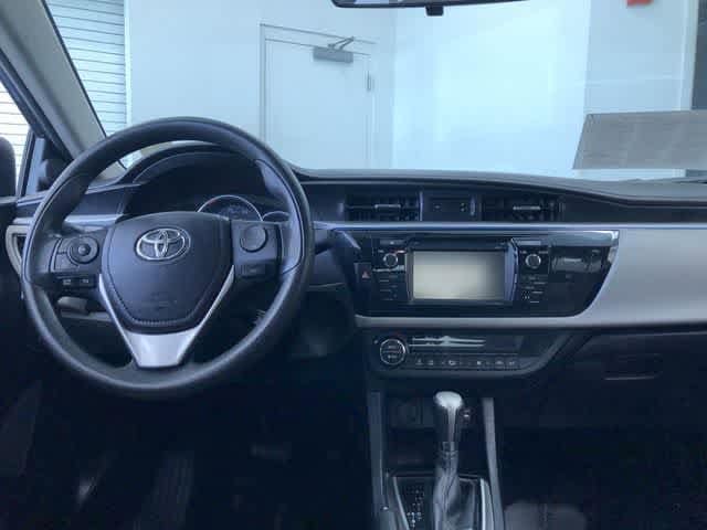 Thumbnail: 2016 Toyota Corolla - 17