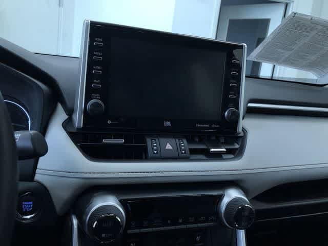 Thumbnail: 2022 Toyota RAV4 - 27