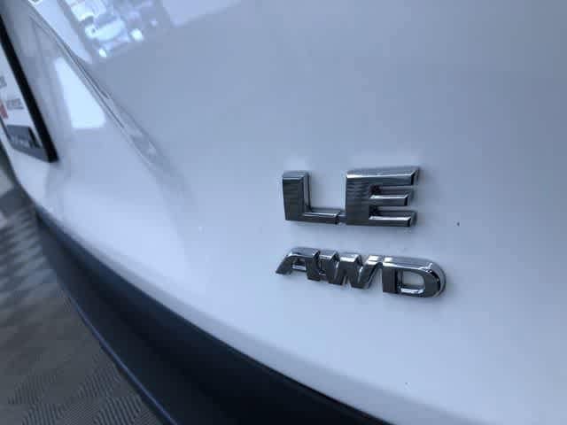 Thumbnail: 2025 Toyota RAV4 - 15