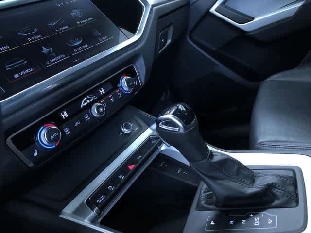 Thumbnail: 2025 Audi Q3 - 29