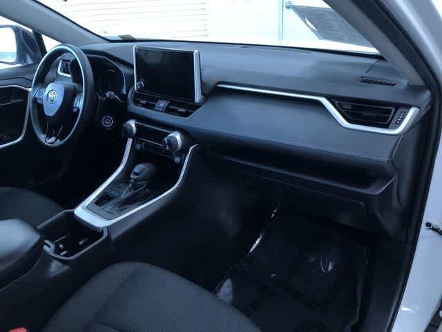 Thumbnail: 2024 Toyota RAV4 - 23