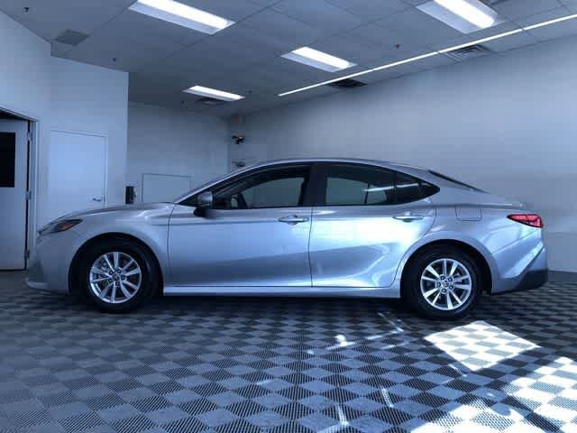 Thumbnail: 2025 Toyota Camry - 12