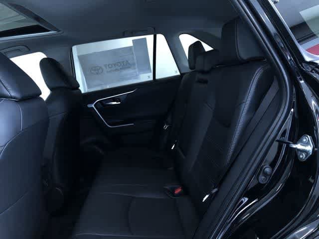 Thumbnail: 2025 Toyota RAV4 - 12