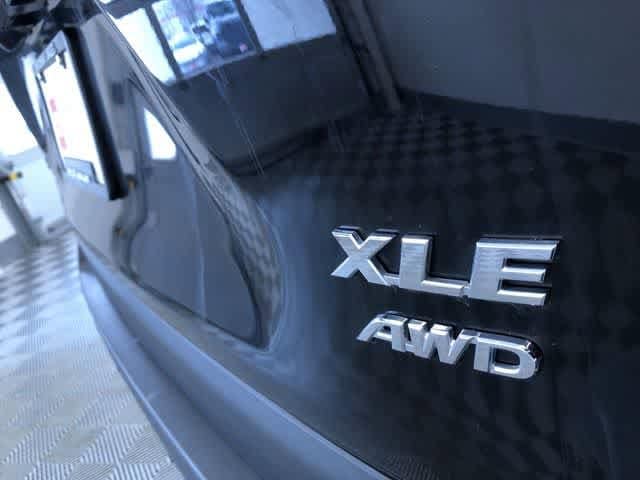 Thumbnail: 2025 Toyota RAV4 - 15