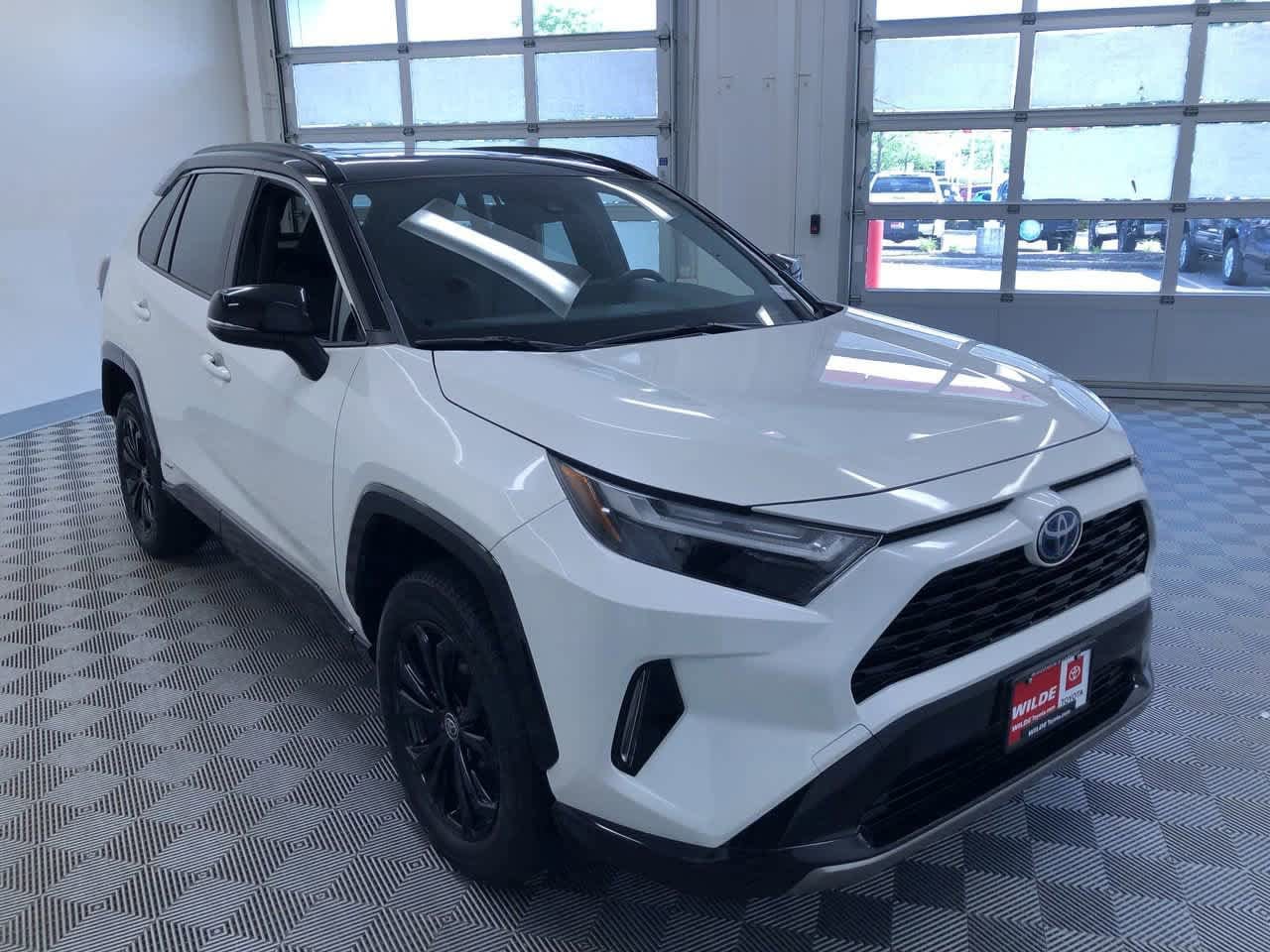 Thumbnail: 2022 Toyota RAV4 - 36
