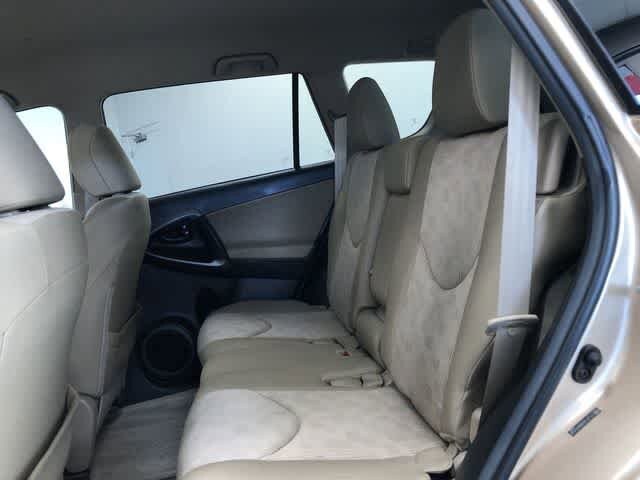 Thumbnail: 2011 Toyota RAV4 - 10