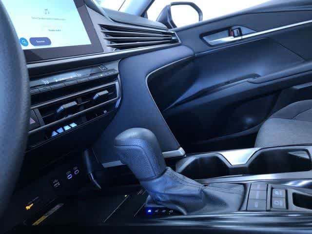 Thumbnail: 2025 Toyota Camry - 29