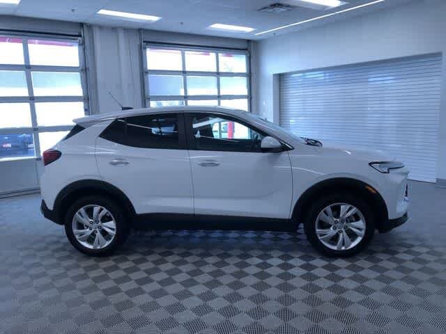 Thumbnail: 2025 Buick Encore GX - 36