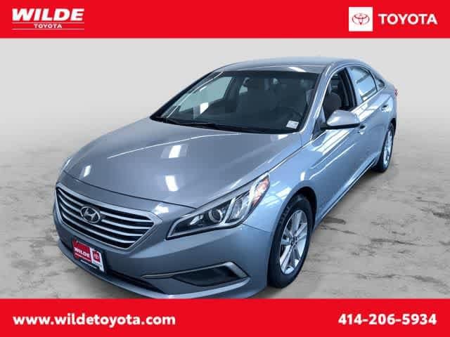 Thumbnail: 2016 Hyundai Sonata - 1
