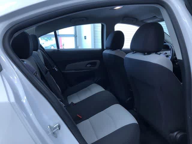 Thumbnail: 2013 Chevrolet Cruze - 21