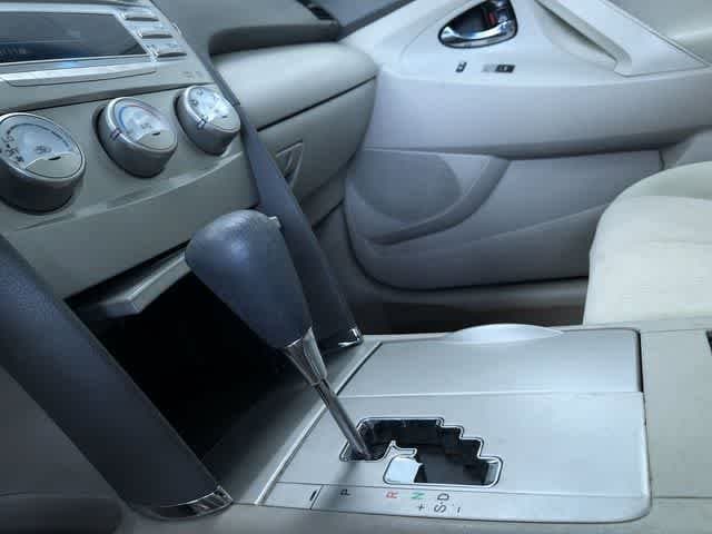 Thumbnail: 2011 Toyota Camry - 28