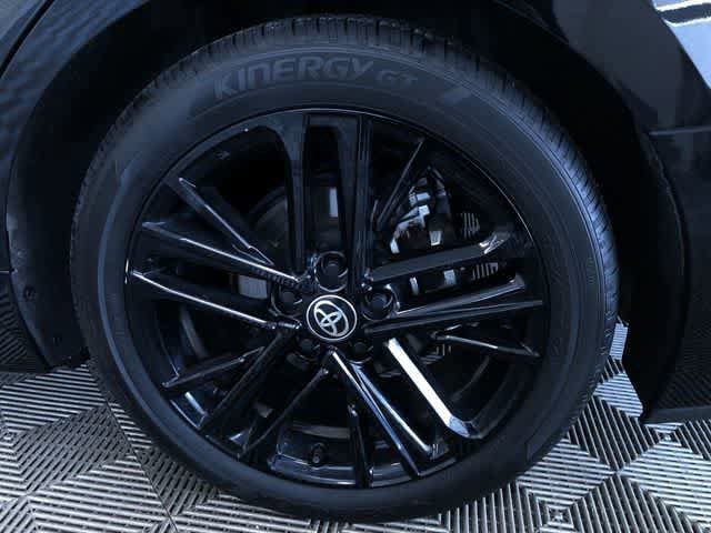 Thumbnail: 2025 Toyota Camry - 17