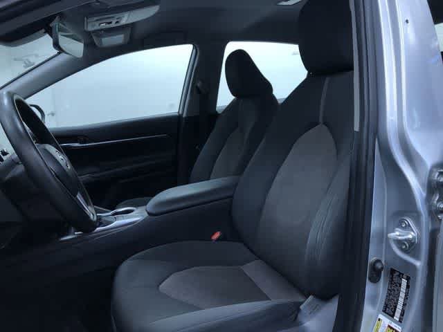 Thumbnail: 2023 Toyota Camry - 17