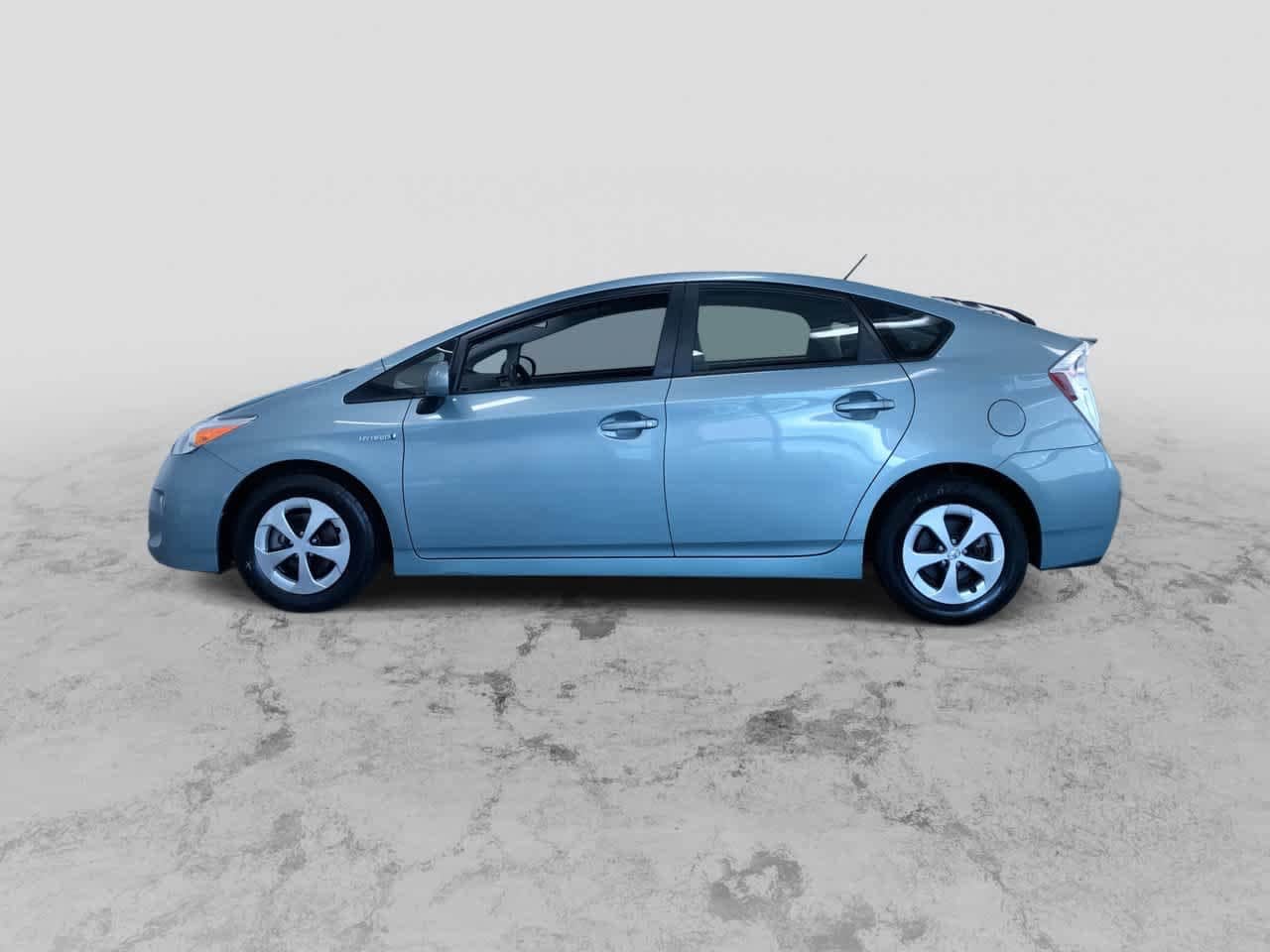 Thumbnail: 2013 Toyota Prius - 6