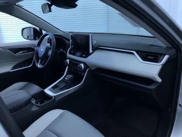 Thumbnail: 2024 Toyota RAV4 - 23