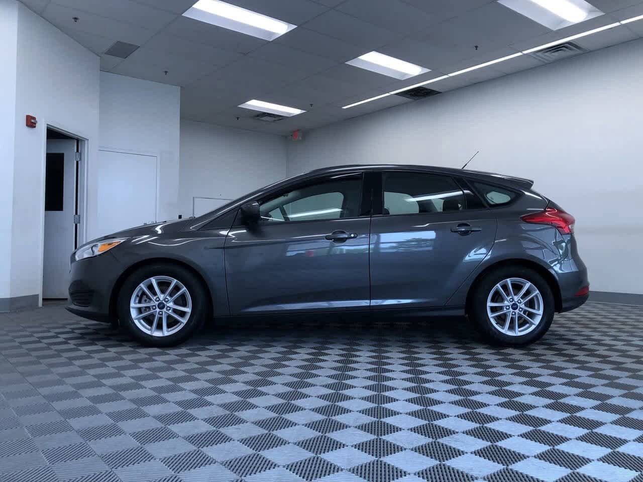 2018 Ford Focus SE 11