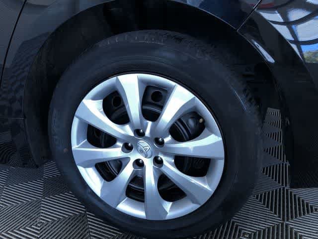 Thumbnail: 2024 Toyota Corolla - 16