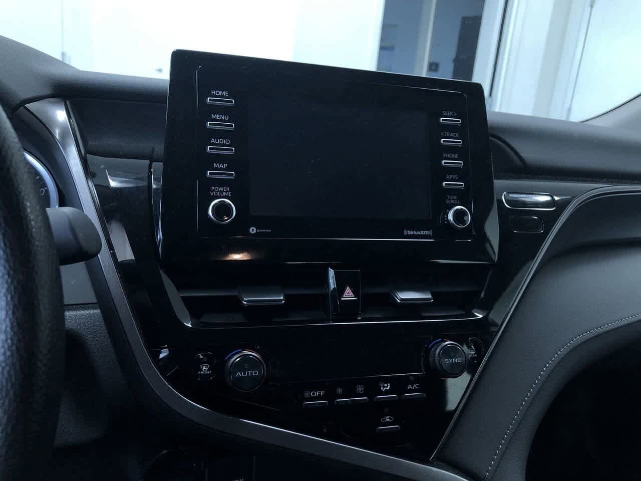 2024 Toyota Camry LE 27