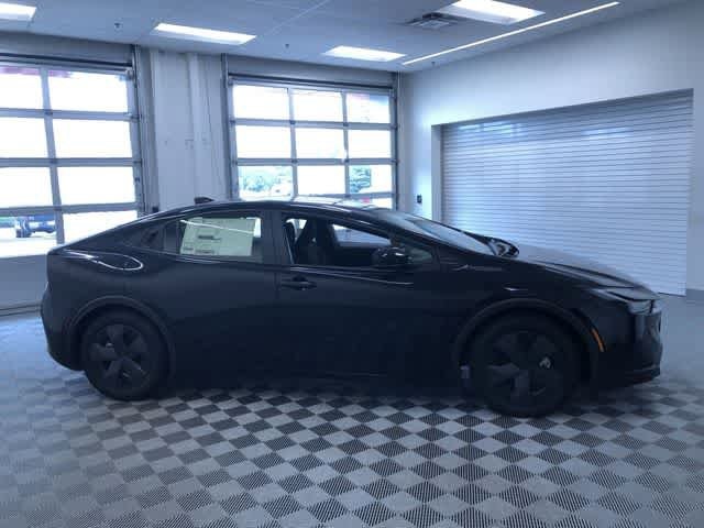 Thumbnail: 2026 Toyota Prius - 35