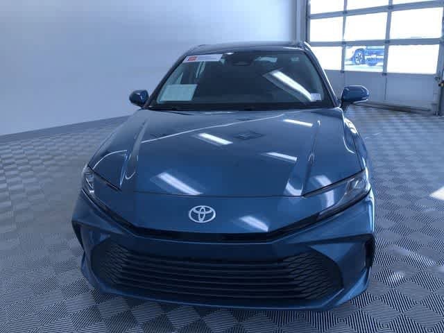 Thumbnail: 2025 Toyota Camry - 15
