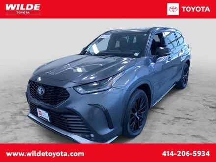 Shop 2025 Toyota Highlander XSE Sport Utility For Sale Milwaukee, Wisconsin