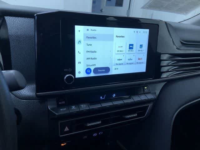 Thumbnail: 2025 Toyota Camry - 29