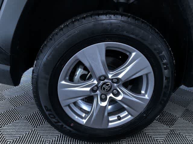 Thumbnail: 2025 Toyota RAV4 - 16