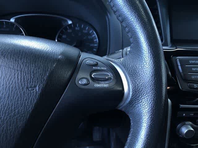 Thumbnail: 2015 Nissan Pathfinder - 27