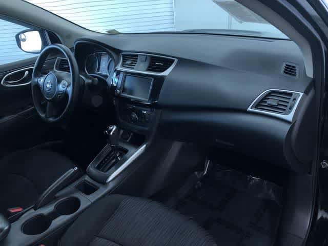 Thumbnail: 2019 Nissan Sentra - 16