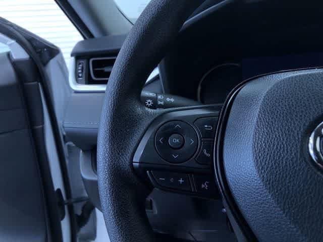 Thumbnail: 2025 Toyota RAV4 - 26