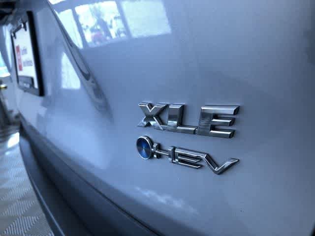 Thumbnail: 2025 Toyota RAV4 - 15