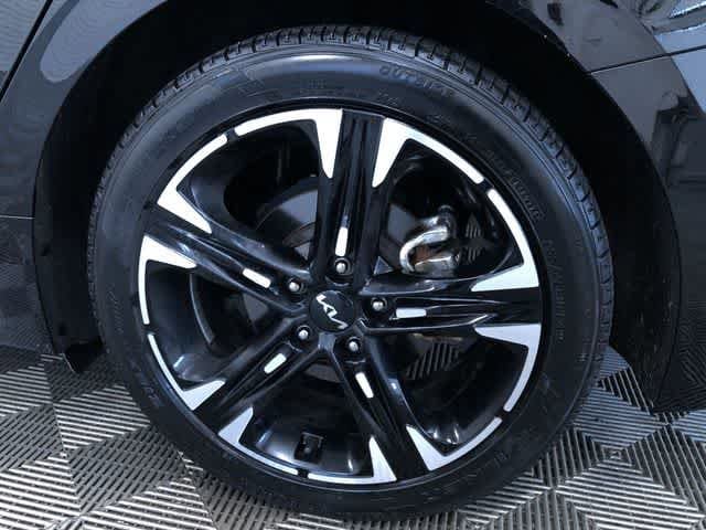 Thumbnail: 2023 Kia K5 - 17